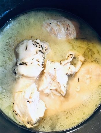 Pulled Chicken in the pot